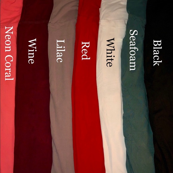 The BEST Black Leggings-ONE SIZE - Picture 2 of 2